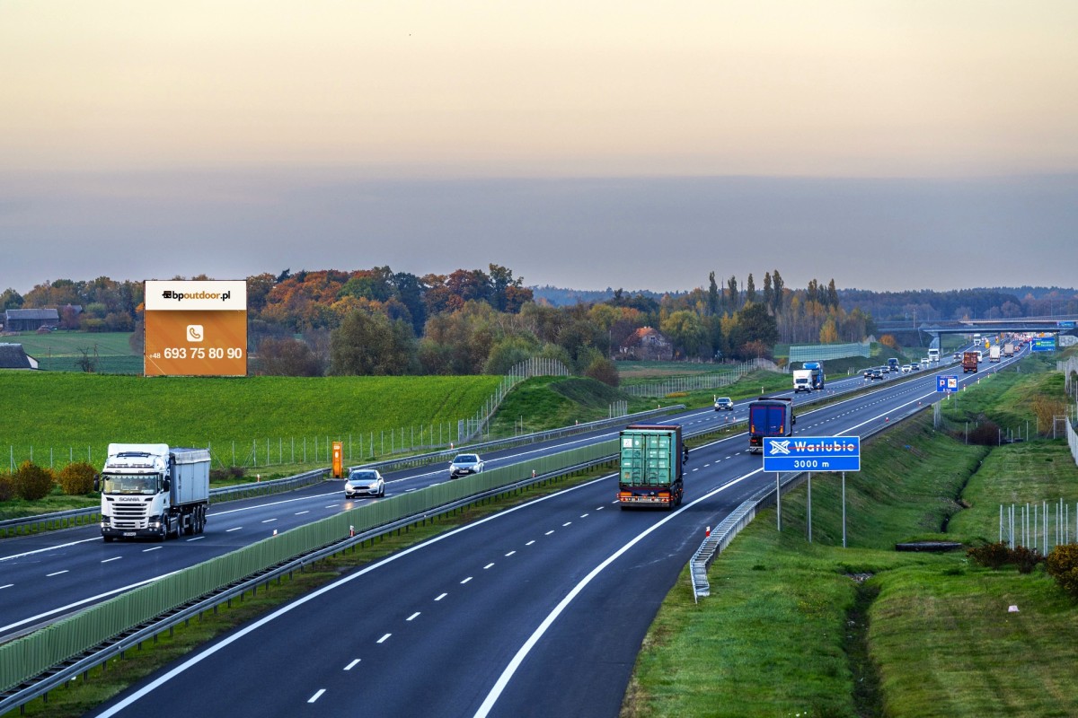 Reklama wielkoformatowa przy autostradach- poszerzamy ofertę ( A1, A2, A4 )